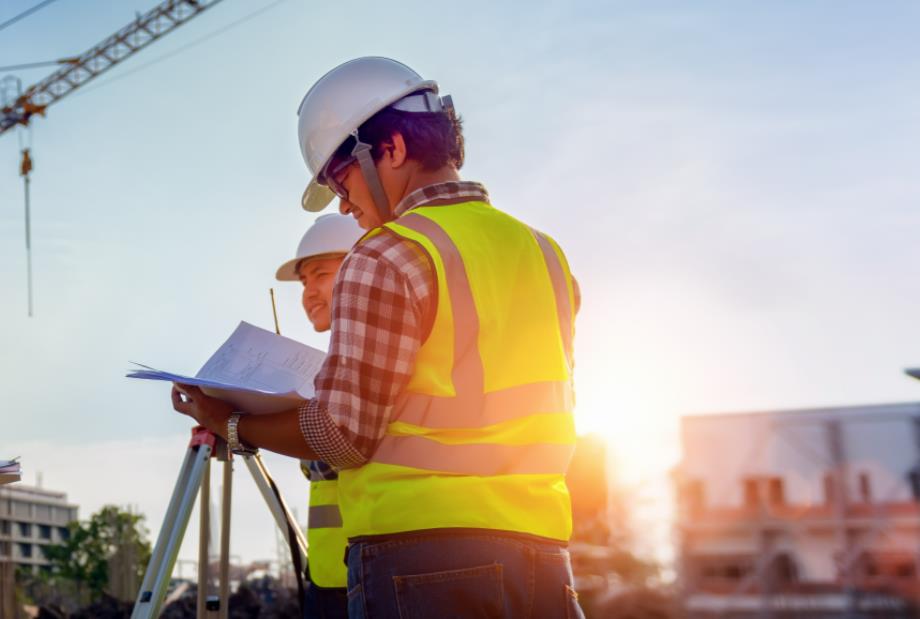 當(dāng)二級(jí)三級(jí)資質(zhì)正式合并為乙級(jí)資質(zhì)時(shí)，安徽二級(jí)建筑資質(zhì)企業(yè)如何更好應(yīng)對(duì)資質(zhì)改革